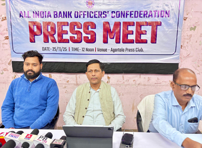 Leaders of All India Bank Officers Confederation addressed a press conference at Agartala Press Club on November 25.